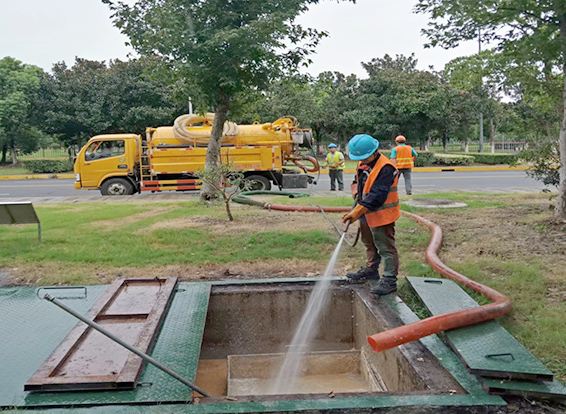 佛子山镇化油池清理